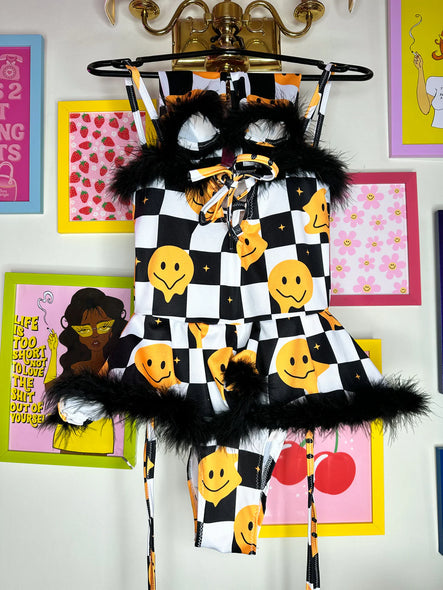 Black and white smiley set - small